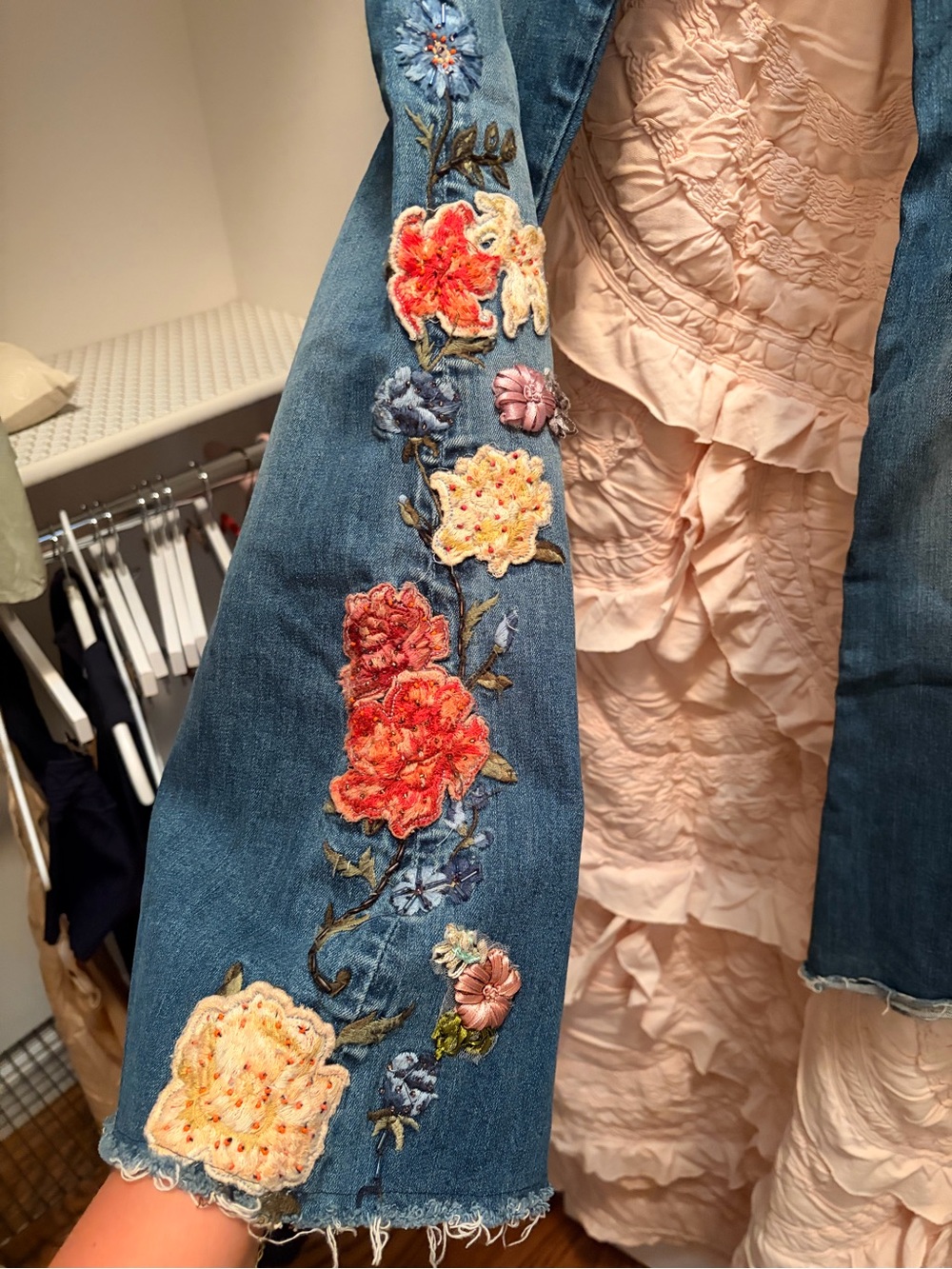 Driftwood Embroidered Floral Blue Women's Jeans - Picture 4 of 5